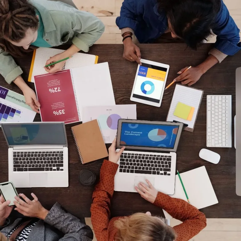 10 Tools Digital Marketing Gratis Terbaik untuk Bisnis Indonesia 2025
