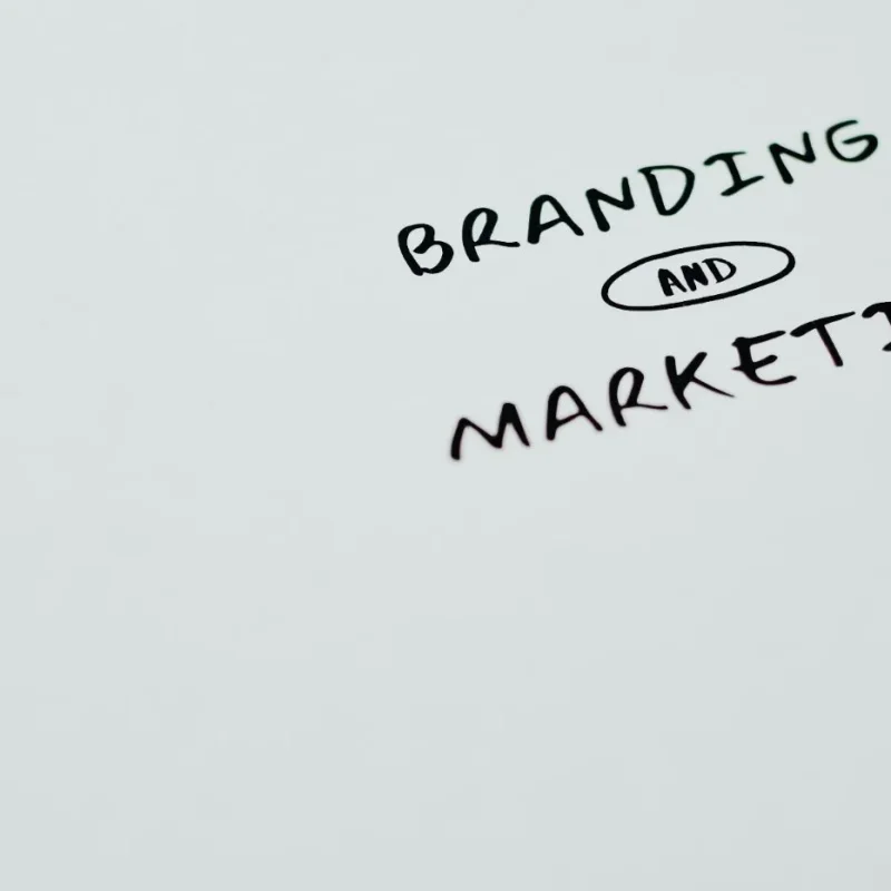 Brand Identity Sederhana untuk Bisnis Kecil: Mulai dari Mana?